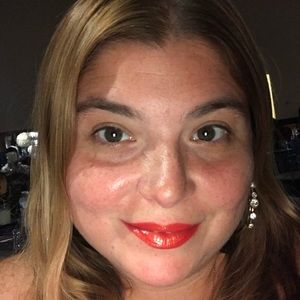 Meet your Posher, Cassandra